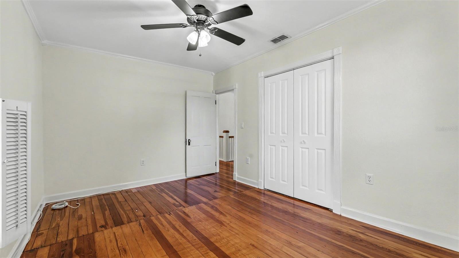 1542 LAKE ARIANA BOULEVARD, Auburndale, FL 33823
