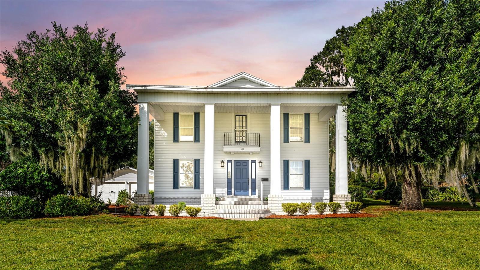 1542 LAKE ARIANA BOULEVARD, Auburndale, FL 33823