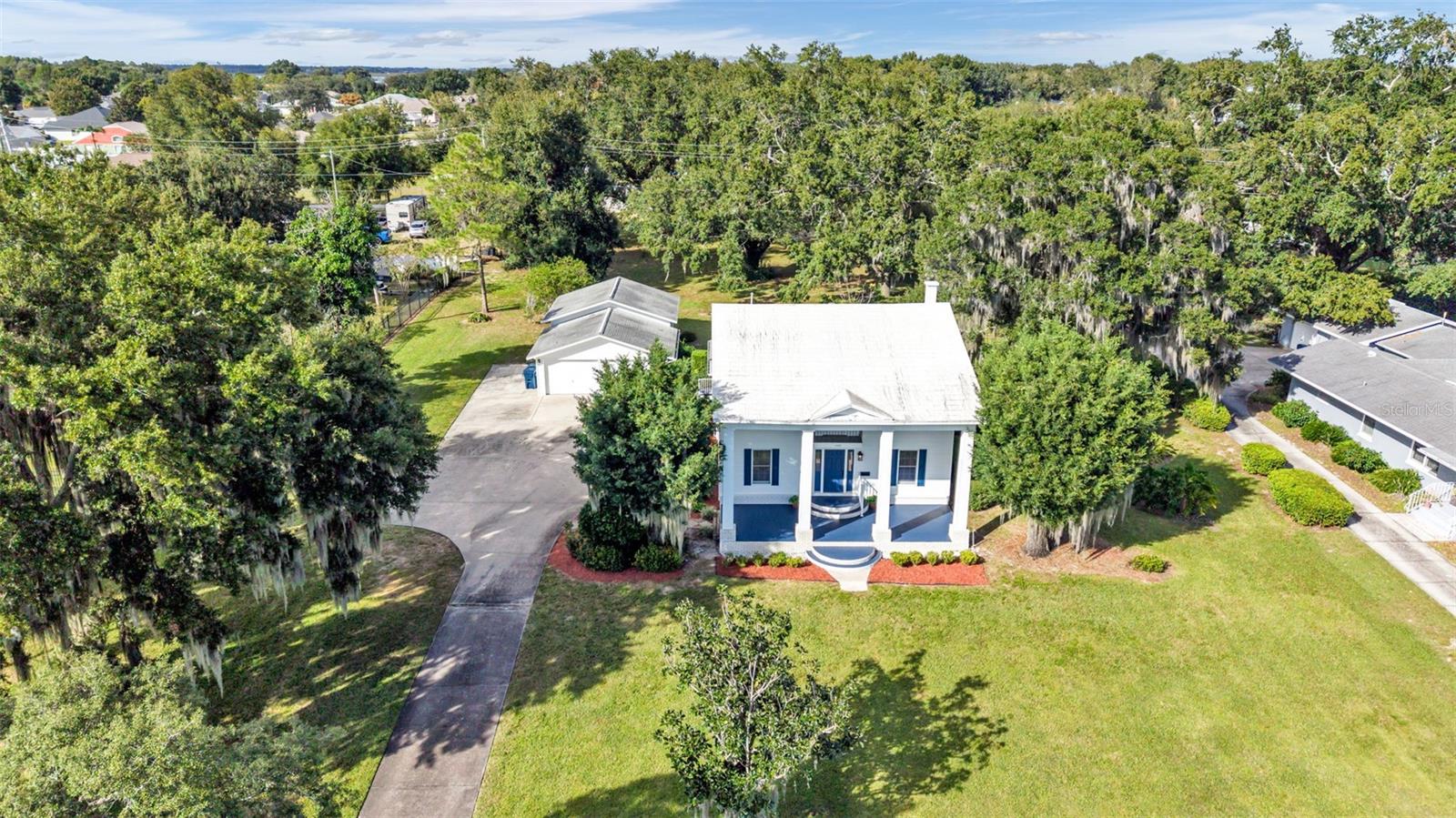 1542 LAKE ARIANA BOULEVARD, Auburndale, FL 33823