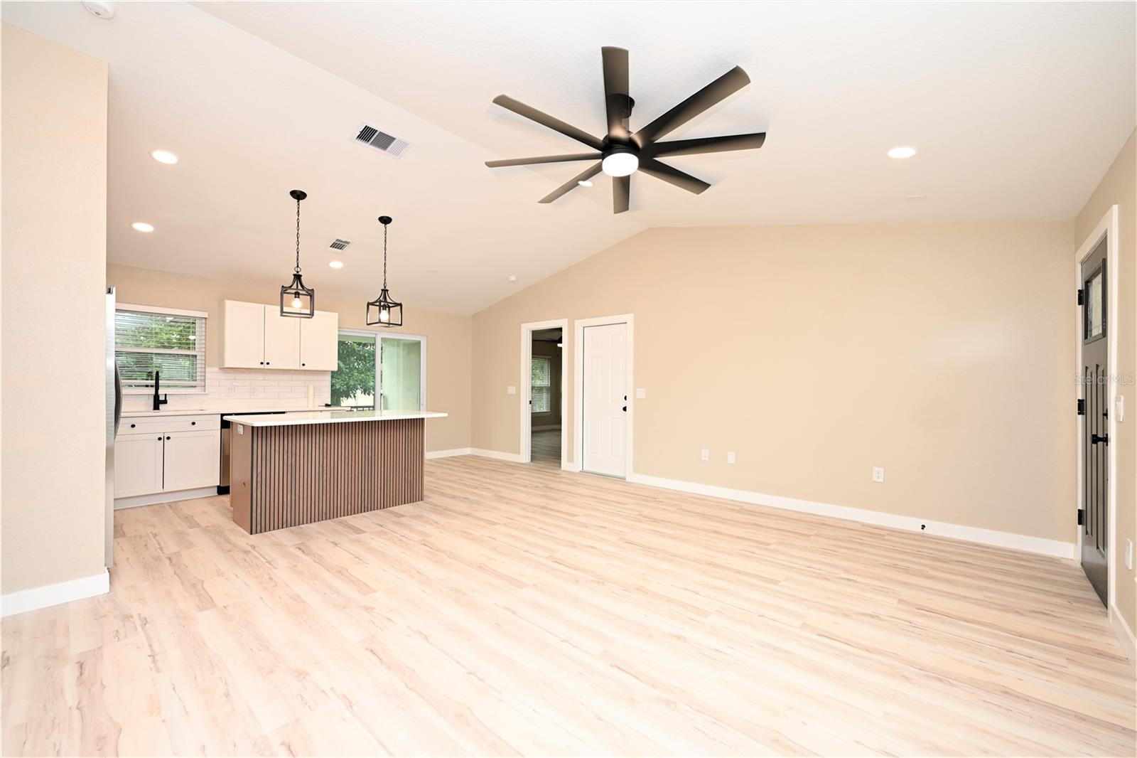 234 TRAILVIEW WAY, Polk City, FL 33868