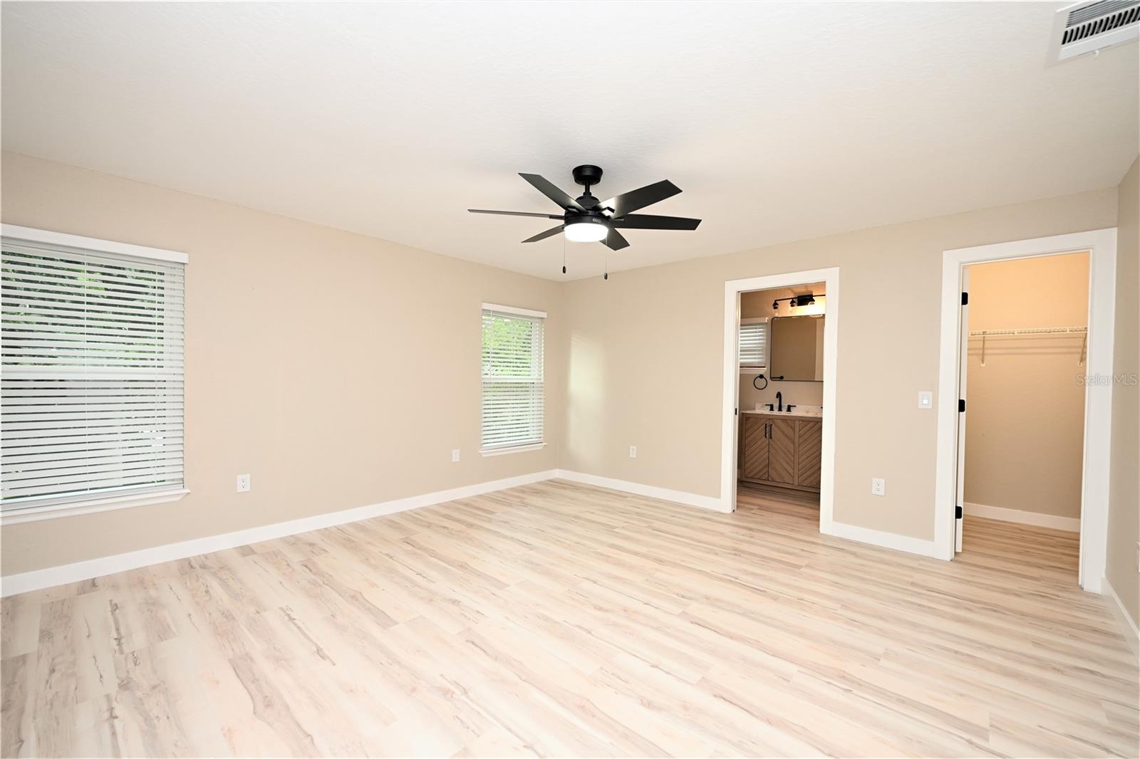 234 TRAILVIEW WAY, Polk City, FL 33868