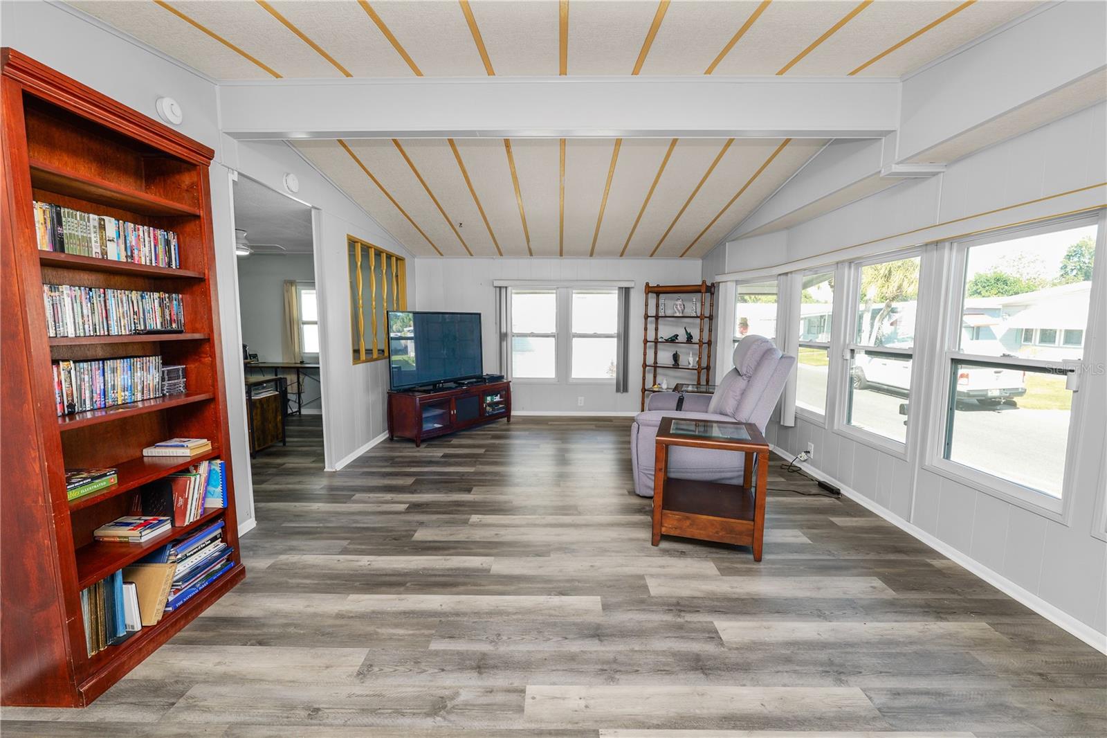918 PINE RIDGE DRIVE, Lakeland, FL 33809