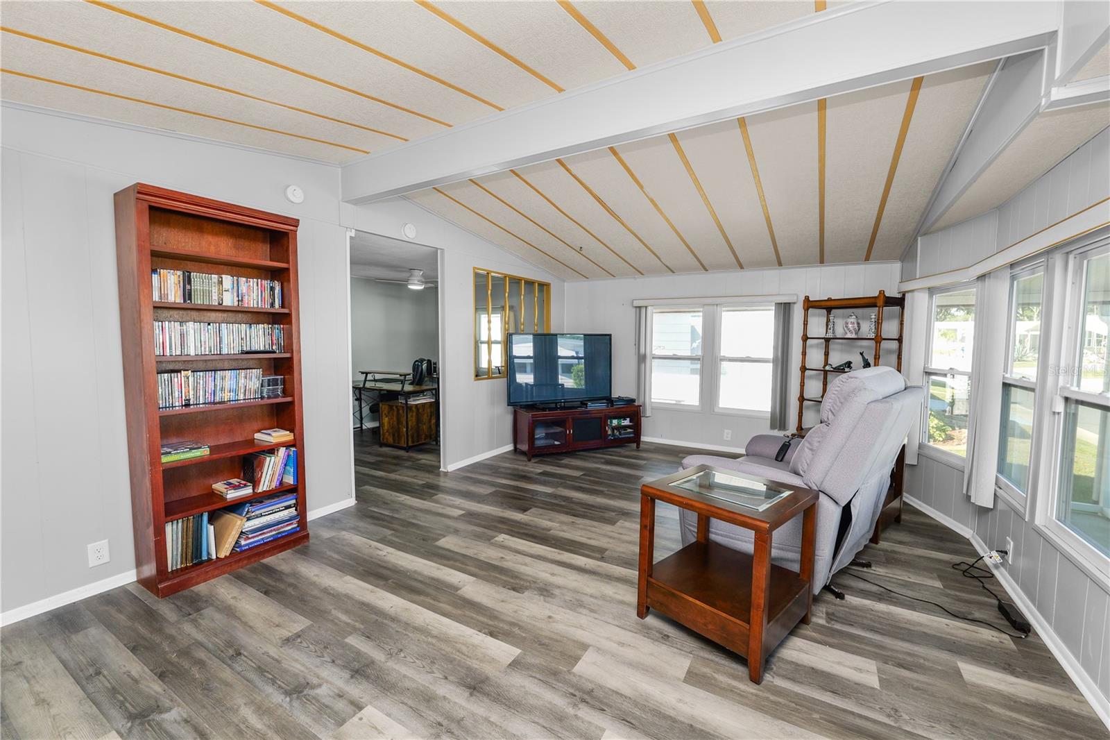 918 PINE RIDGE DRIVE, Lakeland, FL 33809