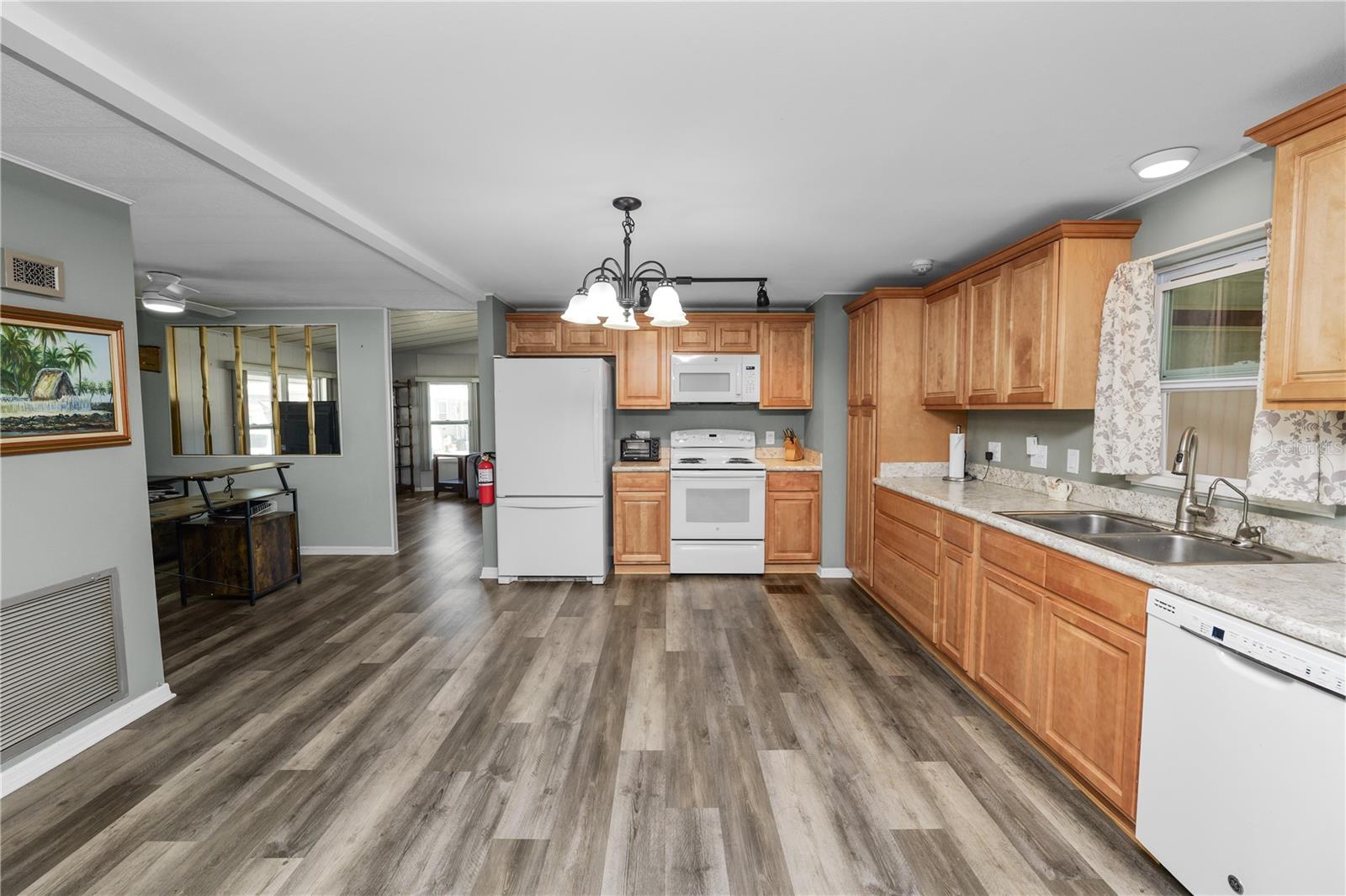918 PINE RIDGE DRIVE, Lakeland, FL 33809