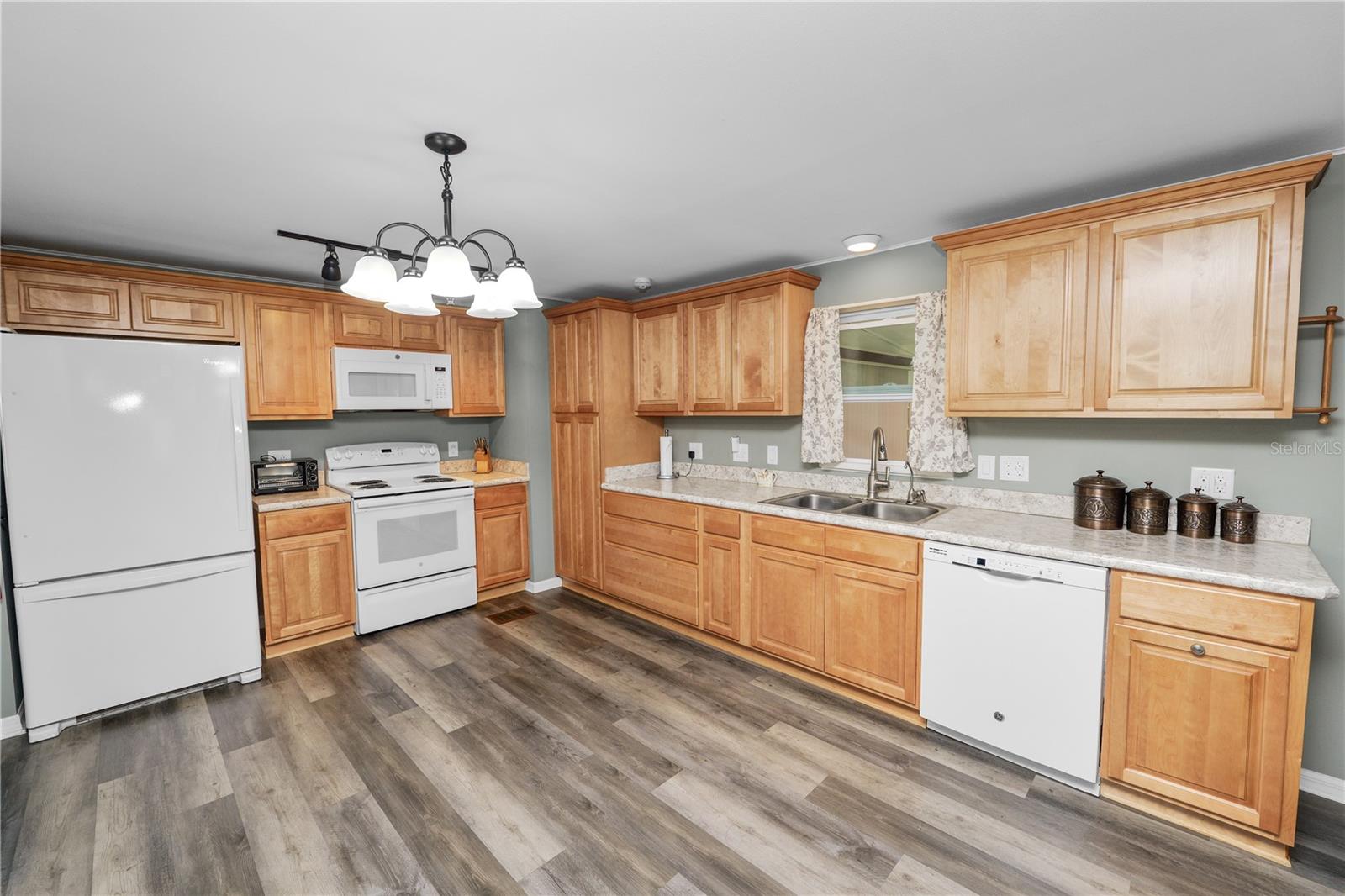 918 PINE RIDGE DRIVE, Lakeland, FL 33809