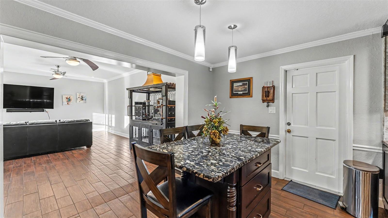 2050 LAKE ARIANA BOULEVARD, Auburndale, FL 33823