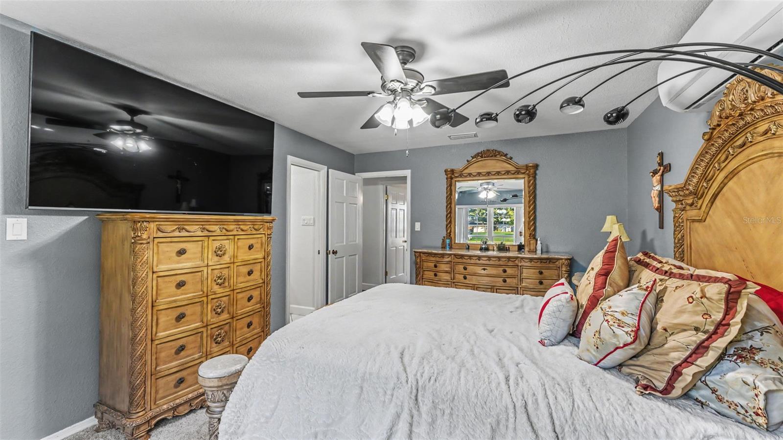2050 LAKE ARIANA BOULEVARD, Auburndale, FL 33823