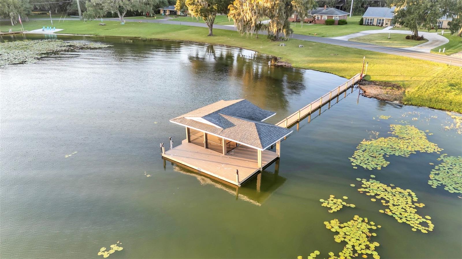 2050 LAKE ARIANA BOULEVARD, Auburndale, FL 33823