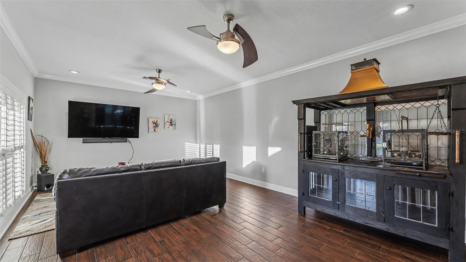 2050 LAKE ARIANA BOULEVARD, Auburndale, FL 33823