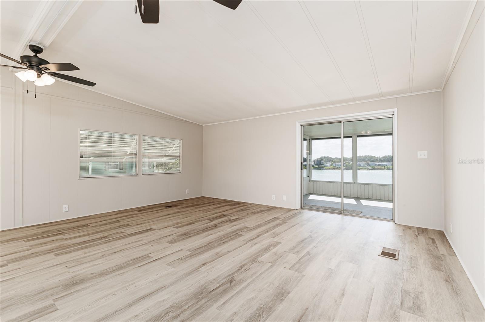 2055 S FLORAL AVENUE, #306, Bartow, FL 33830