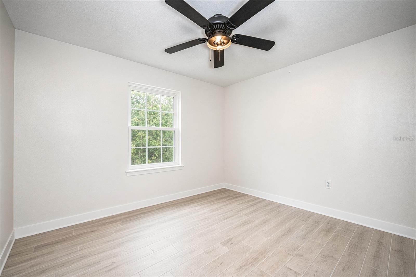 Guest room empty