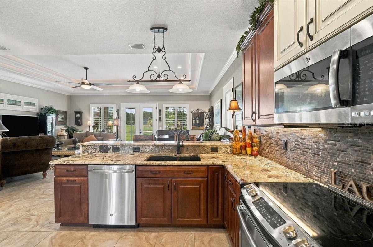 830 TWO POND ROAD, Polk City, FL 33868