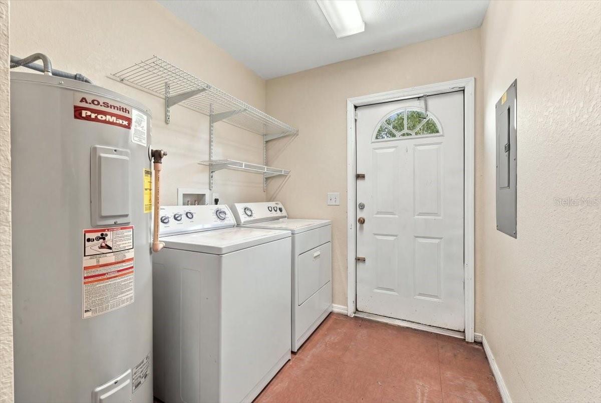 881 5TH STREET, Winter Haven, FL 33881