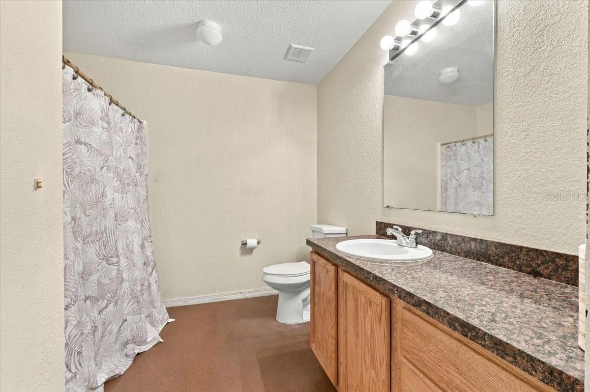 881 5TH STREET, Winter Haven, FL 33881