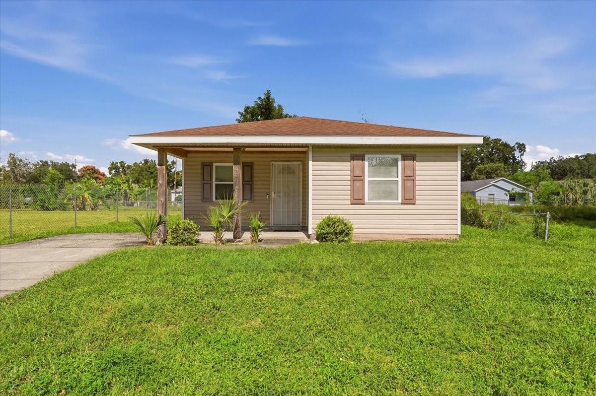 881 5TH STREET, Winter Haven, FL 33881