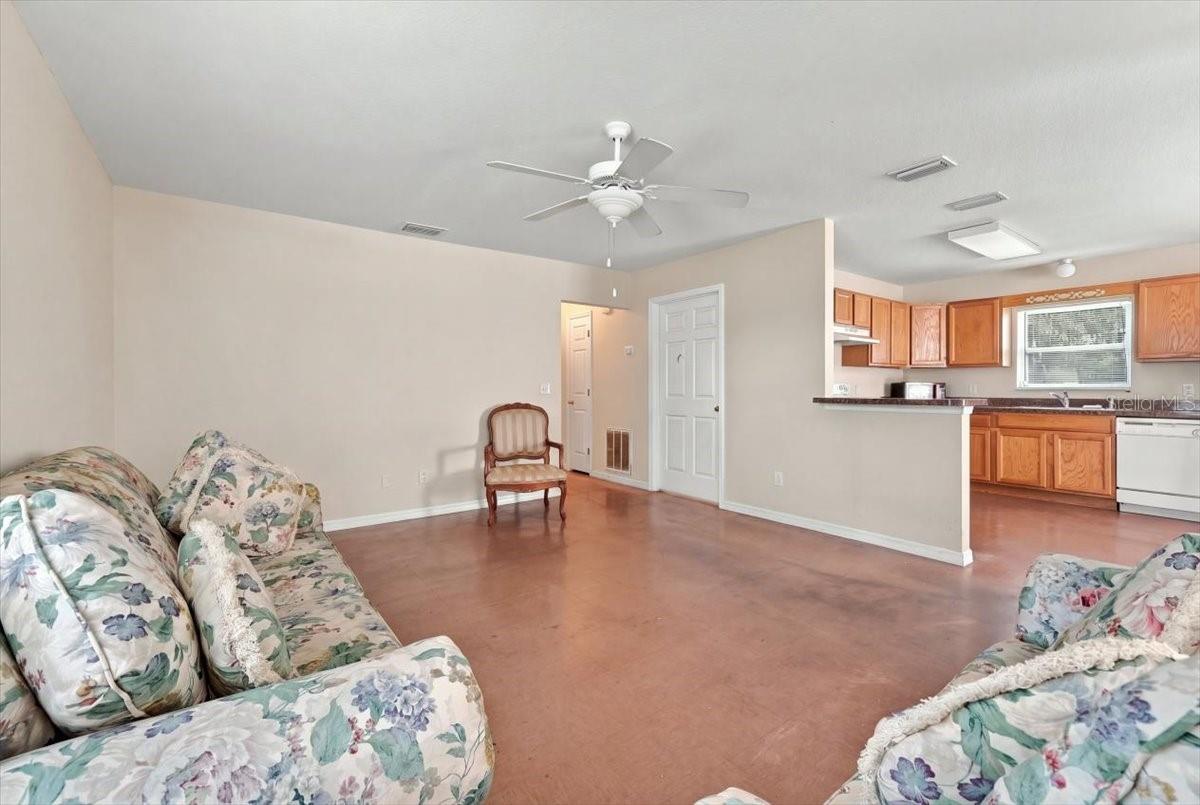 881 5TH STREET, Winter Haven, FL 33881