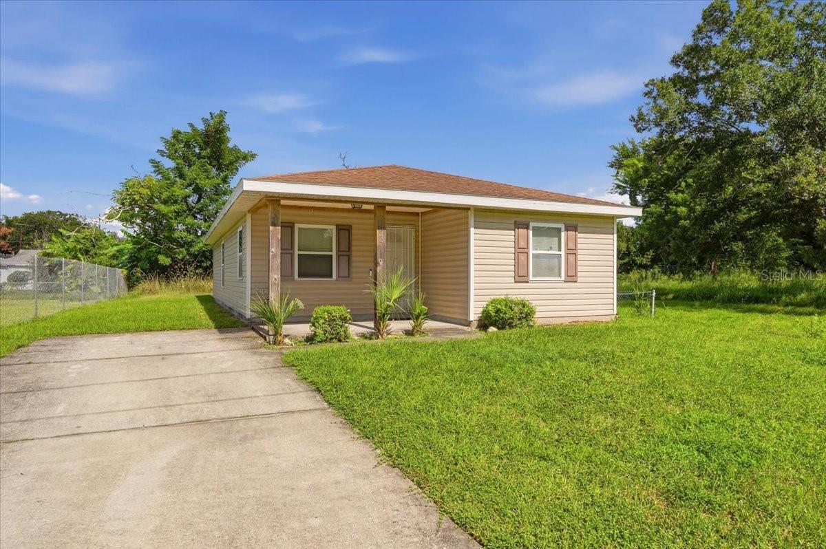 881 5TH STREET, Winter Haven, FL 33881