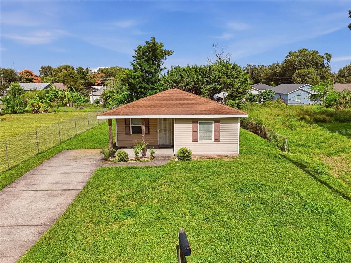 881 5TH STREET, Winter Haven, FL 33881