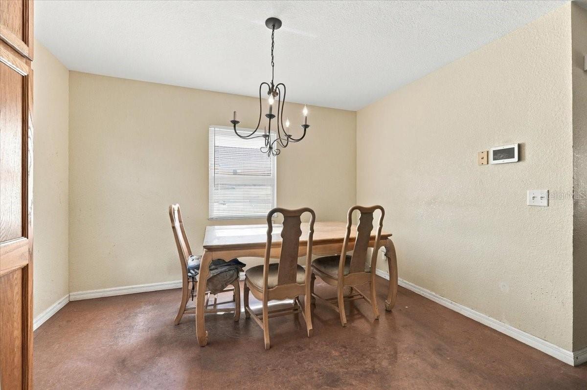 881 5TH STREET, Winter Haven, FL 33881