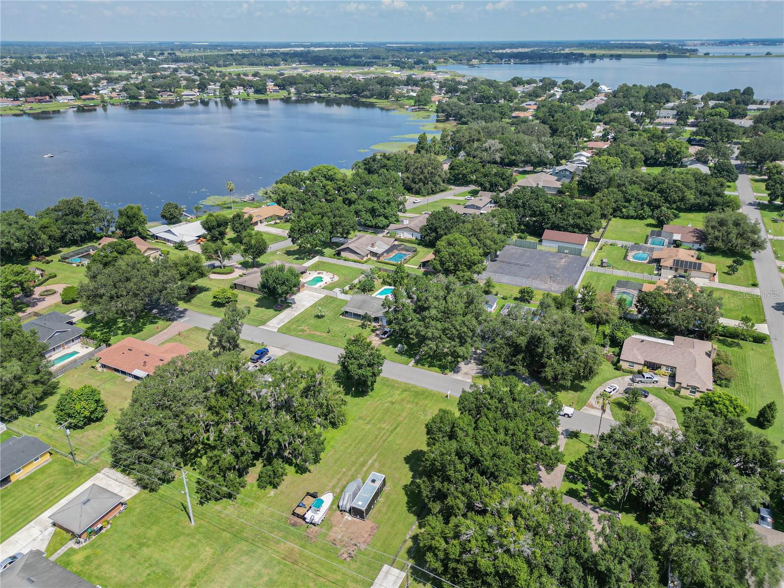 913 CRESTVIEW DRIVE, Auburndale, FL 33823 913 CRESTVIEW DRIVE, Auburndale, FL 33823