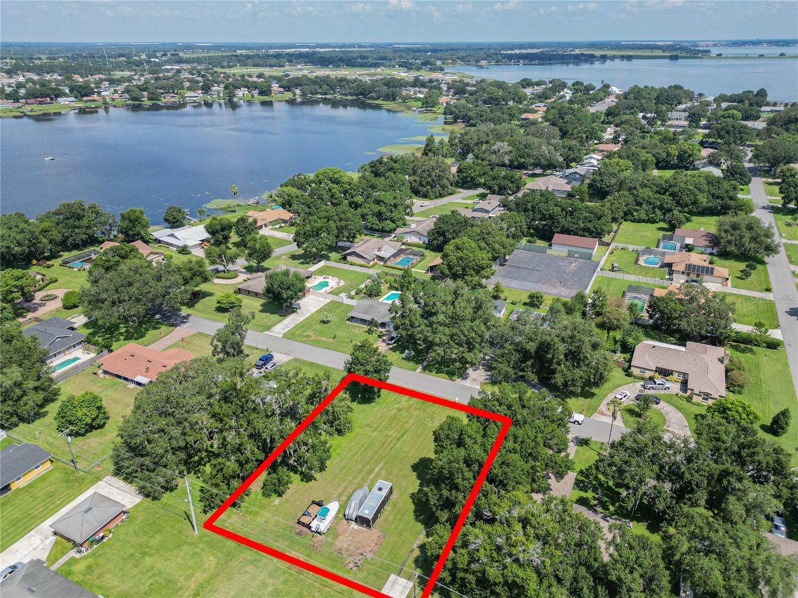 913 CRESTVIEW DRIVE, Auburndale, FL 33823 913 CRESTVIEW DRIVE, Auburndale, FL 33823
