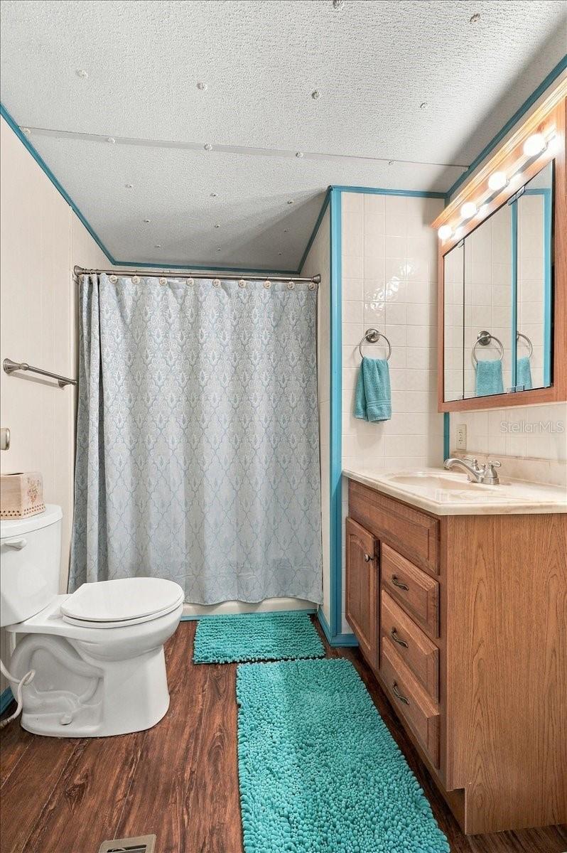 Bathroom 2