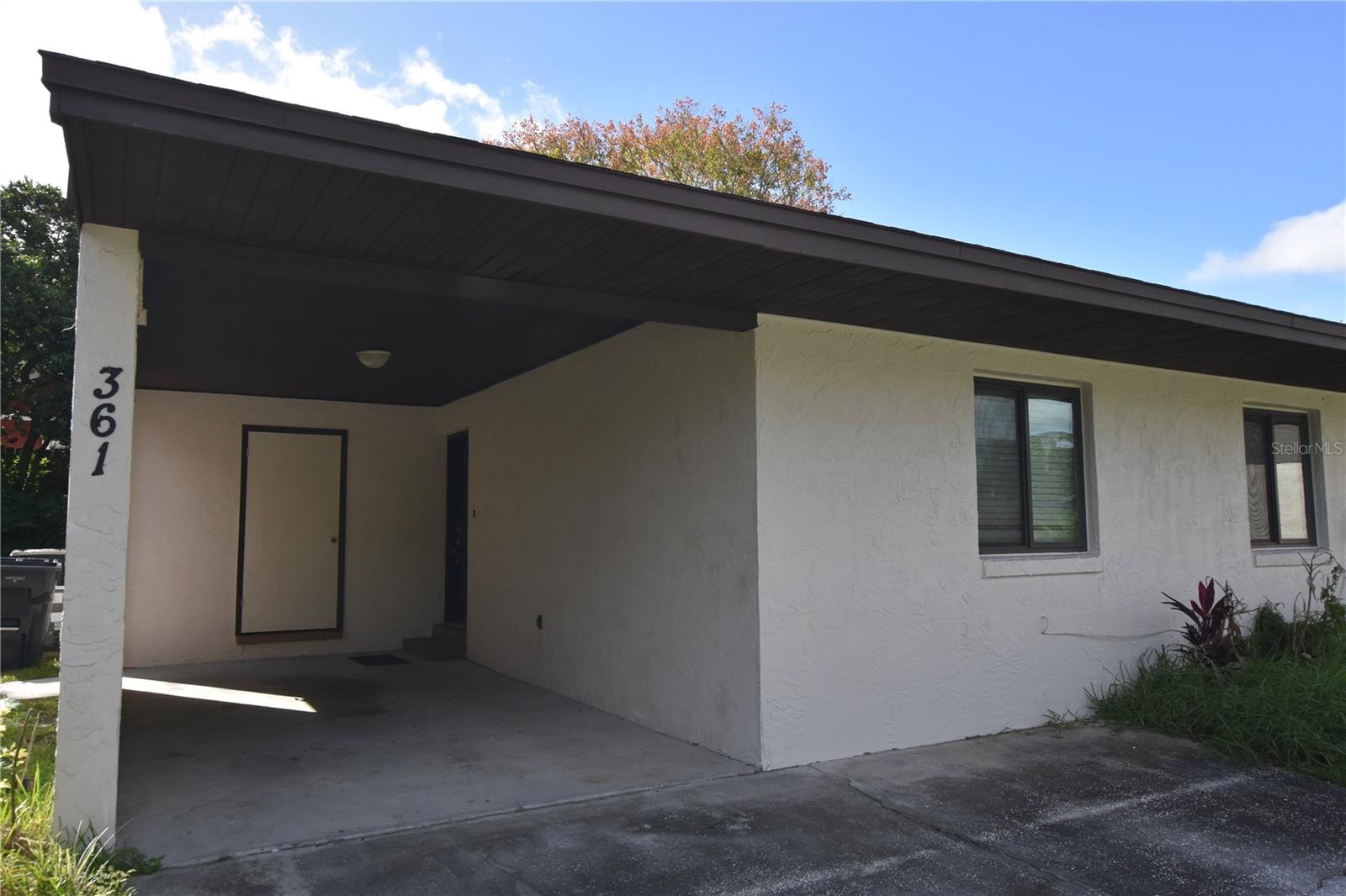 361 LAKE HARRIS DRIVE, Lakeland, FL 33813 361 LAKE HARRIS DRIVE, Lakeland, FL 33813