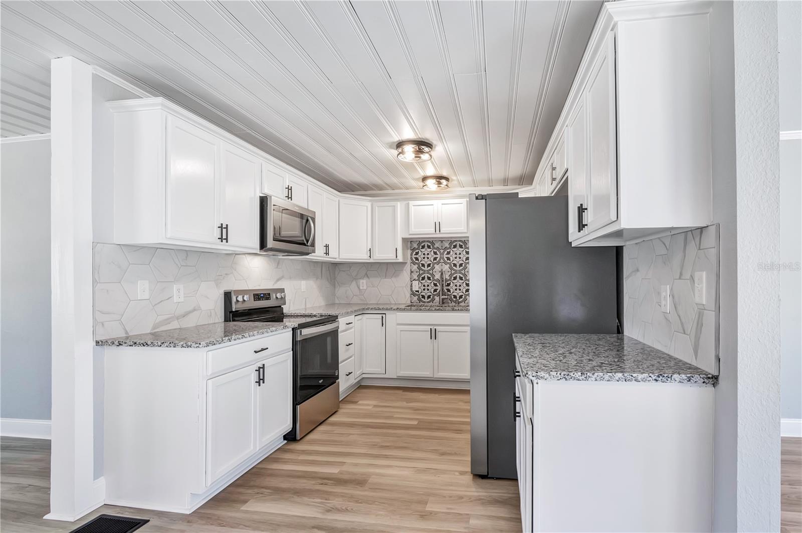 5926 CRAFTON DRIVE, Lakeland, FL 33809