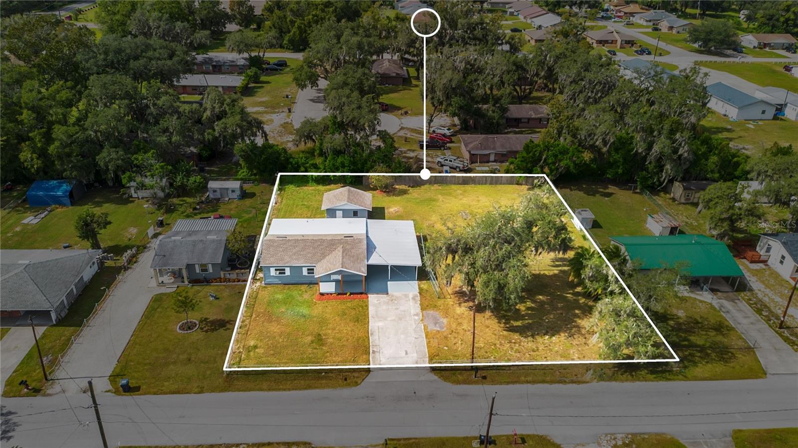 5926 CRAFTON DRIVE, Lakeland, FL 33809 5926 CRAFTON DRIVE, Lakeland, FL 33809