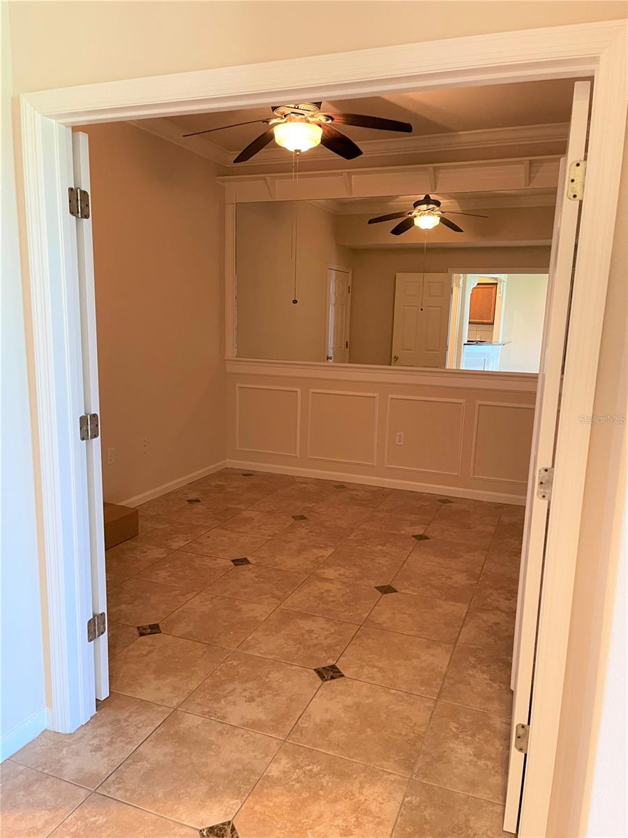 489 ENCLAVE PLACE, #31, Lakeland, FL 33803