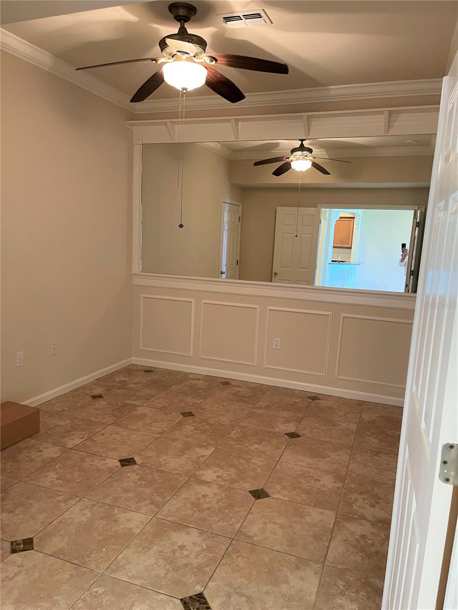 489 ENCLAVE PLACE, #31, Lakeland, FL 33803