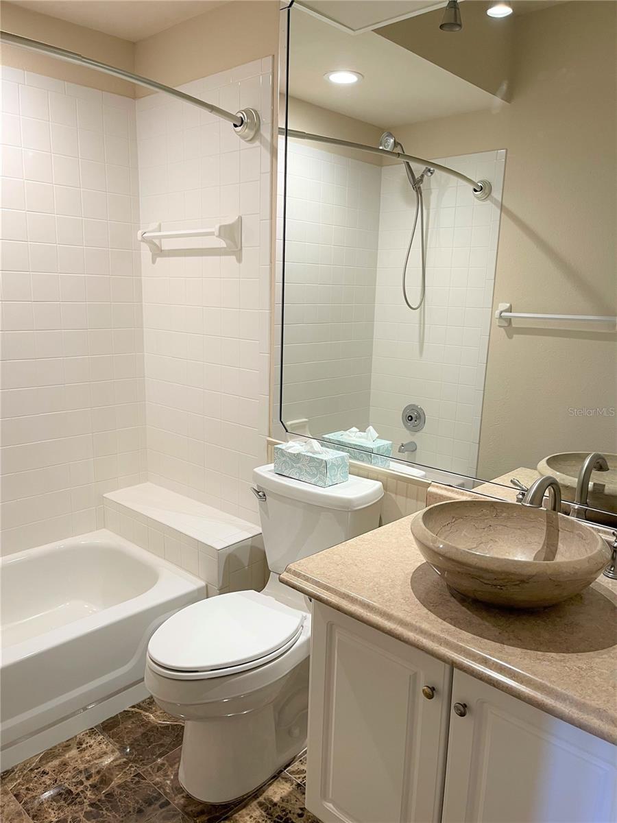 489 ENCLAVE PLACE, #31, Lakeland, FL 33803 489 ENCLAVE PLACE, #31, Lakeland, FL 33803