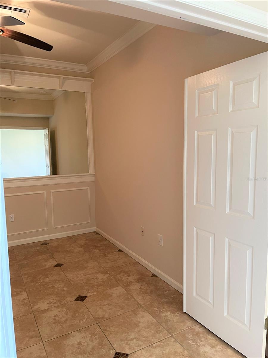489 ENCLAVE PLACE, #31, Lakeland, FL 33803