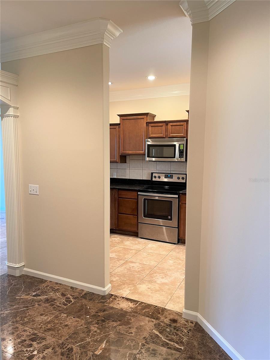 489 ENCLAVE PLACE, #31, Lakeland, FL 33803
