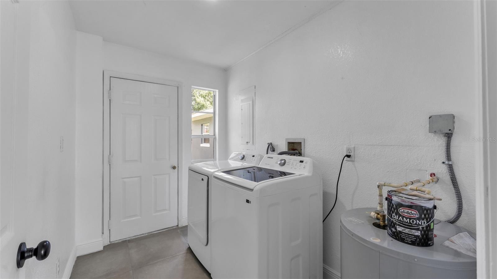 Indoor Laundry Room