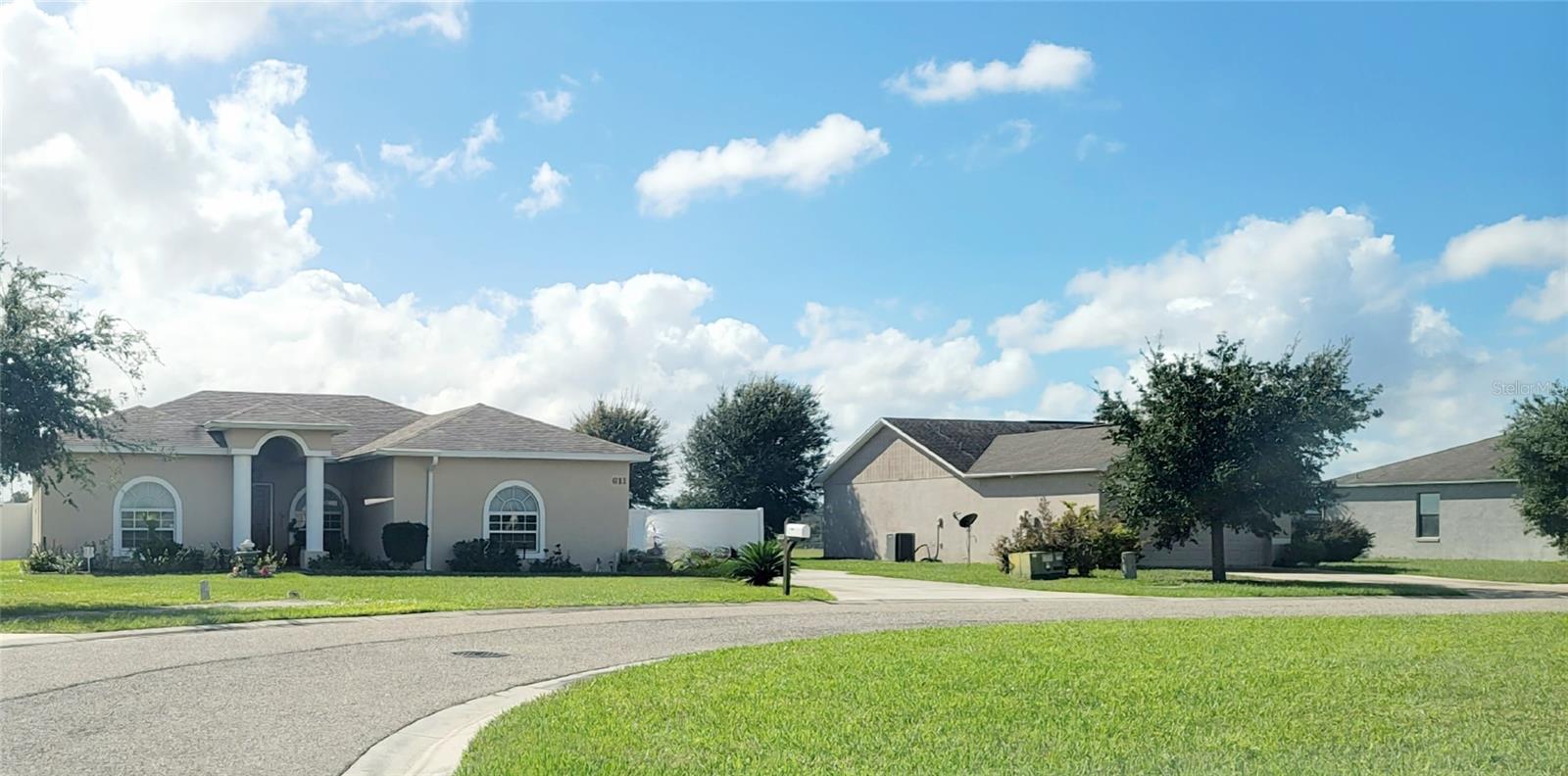 611 VALENCIA COURT, Dundee, FL 33838
