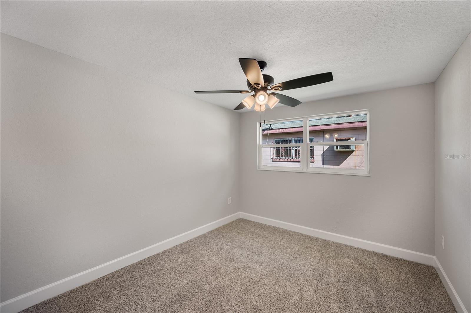 306 BASSEDENA CIRCLE N, Lakeland, FL 33805