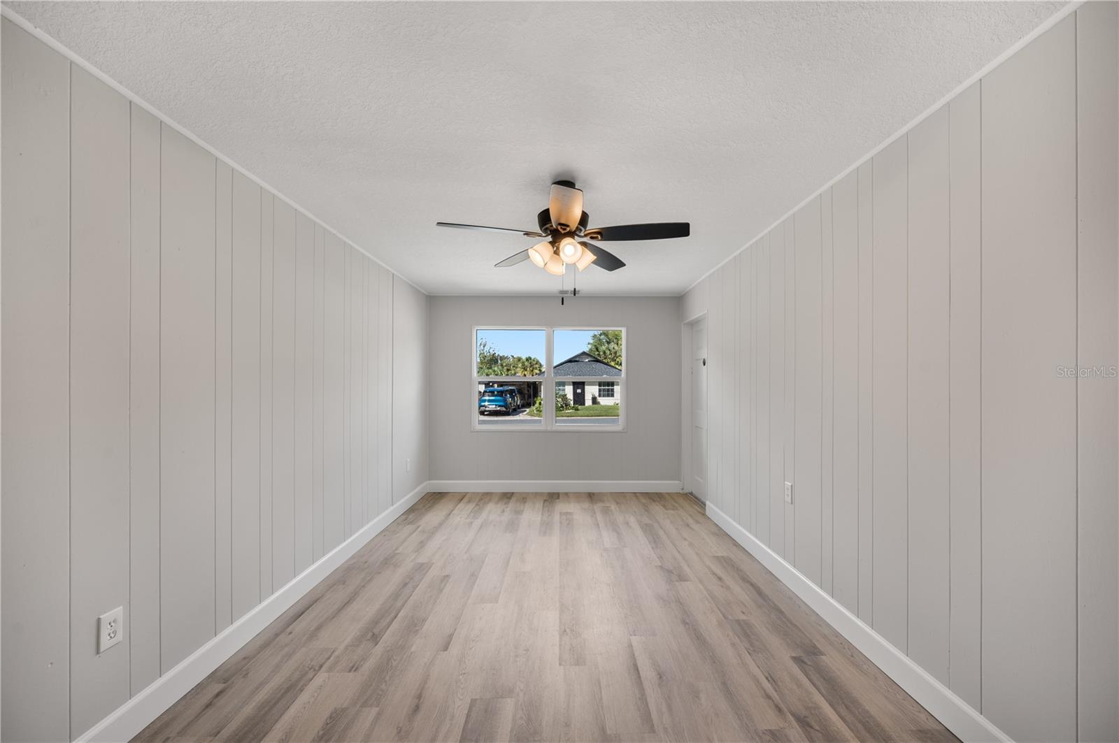 306 BASSEDENA CIRCLE N, Lakeland, FL 33805
