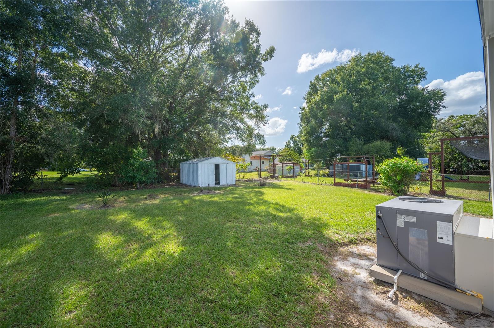 306 BASSEDENA CIRCLE N, Lakeland, FL 33805