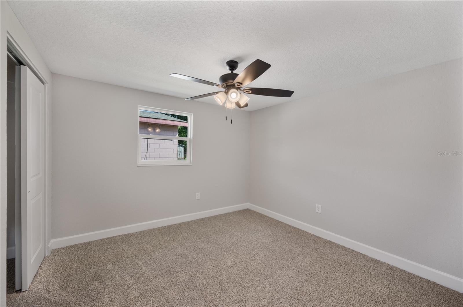 306 BASSEDENA CIRCLE N, Lakeland, FL 33805