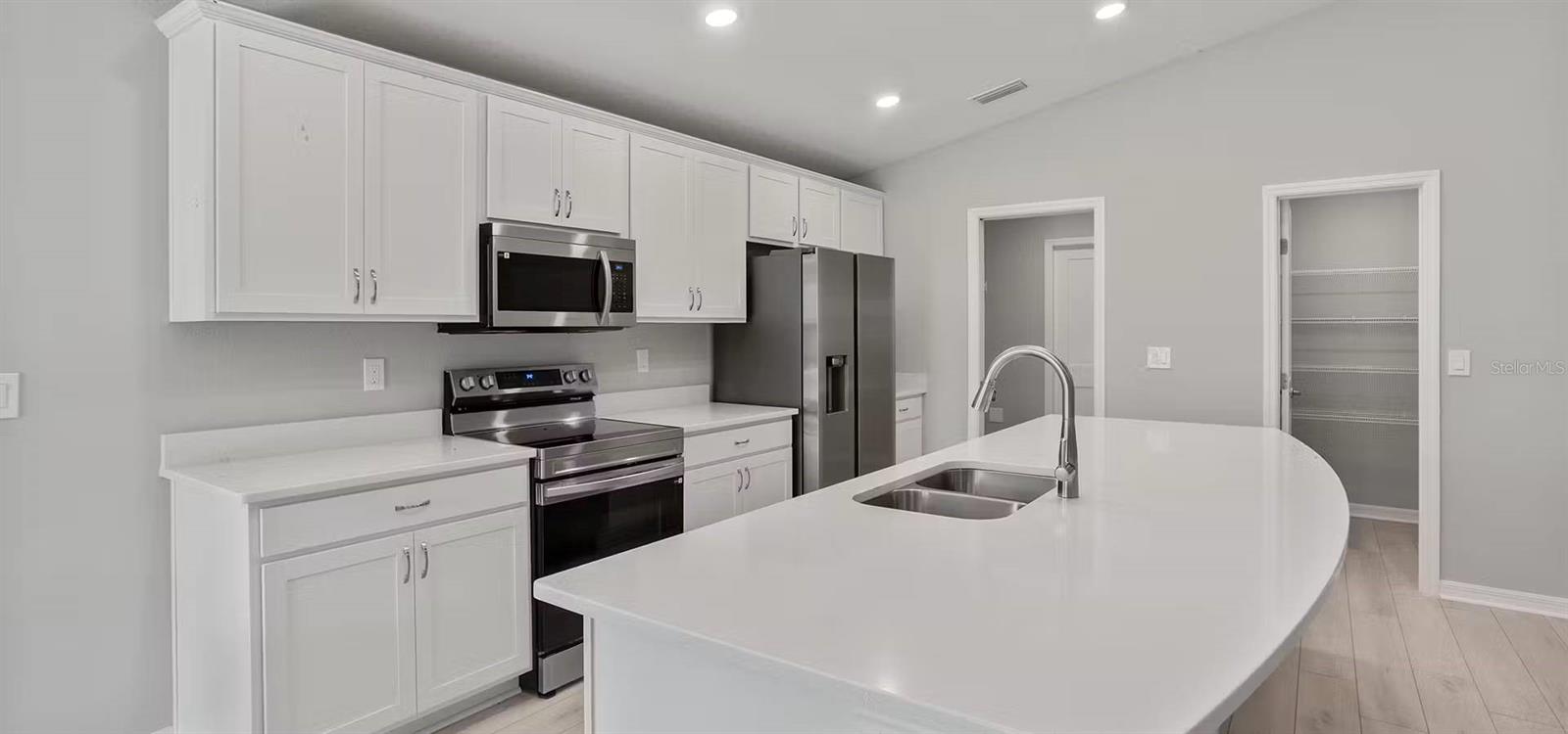 4471 RIVER BIRCH BEND, Lakeland, FL 33811 4471 RIVER BIRCH BEND, Lakeland, FL 33811