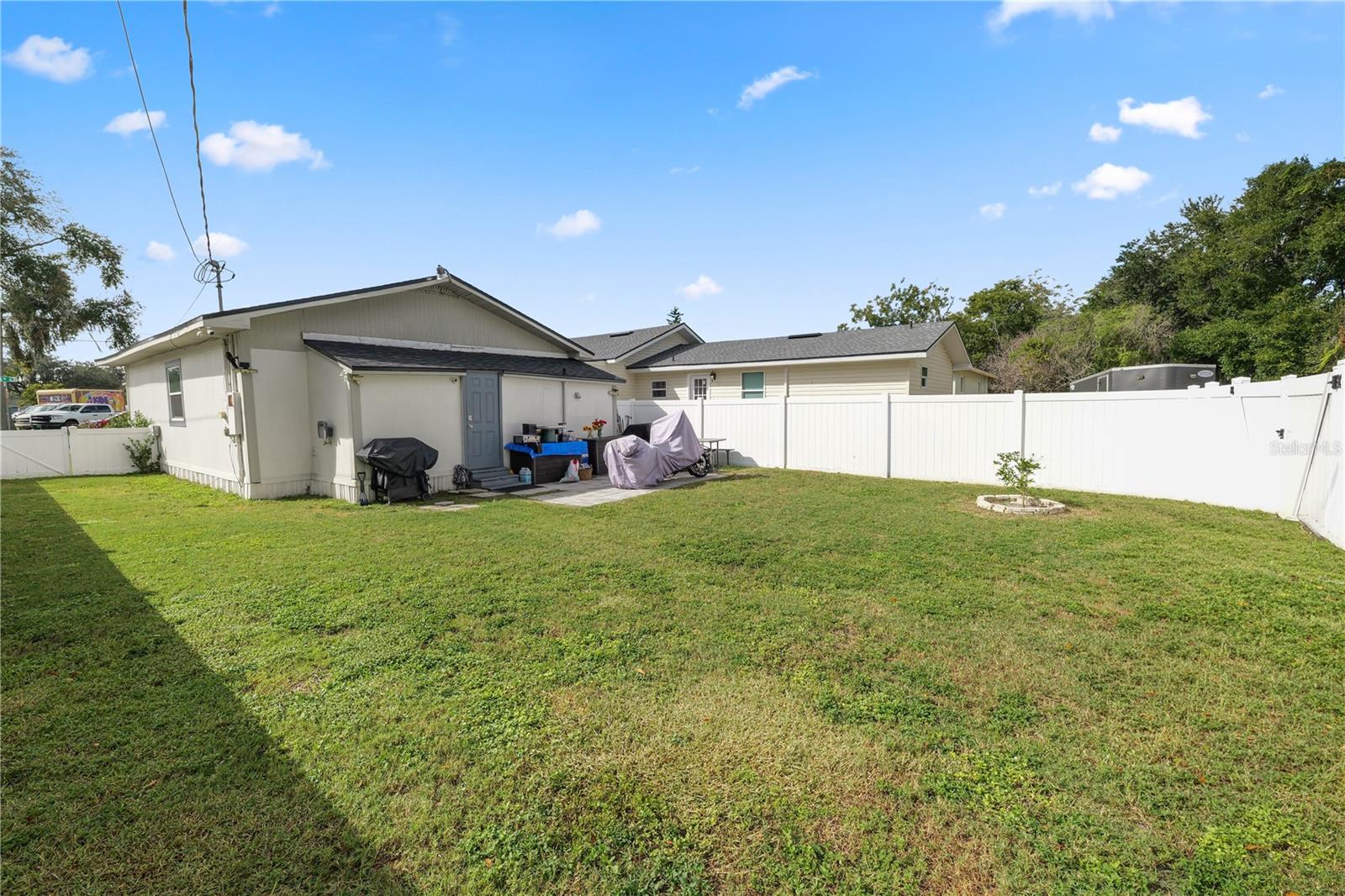 629 W 6TH STREET, Lakeland, FL 33805
