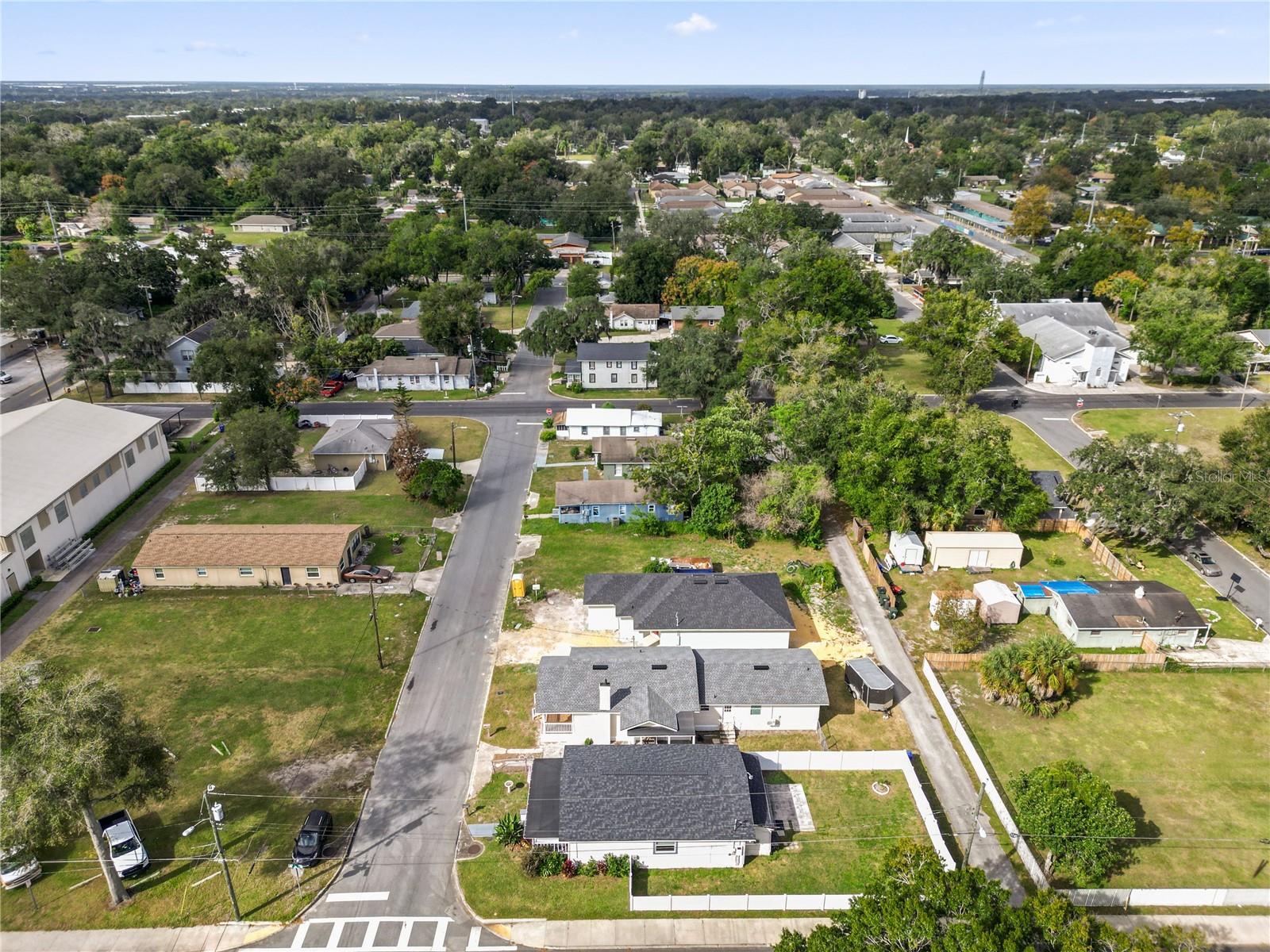 629 W 6TH STREET, Lakeland, FL 33805