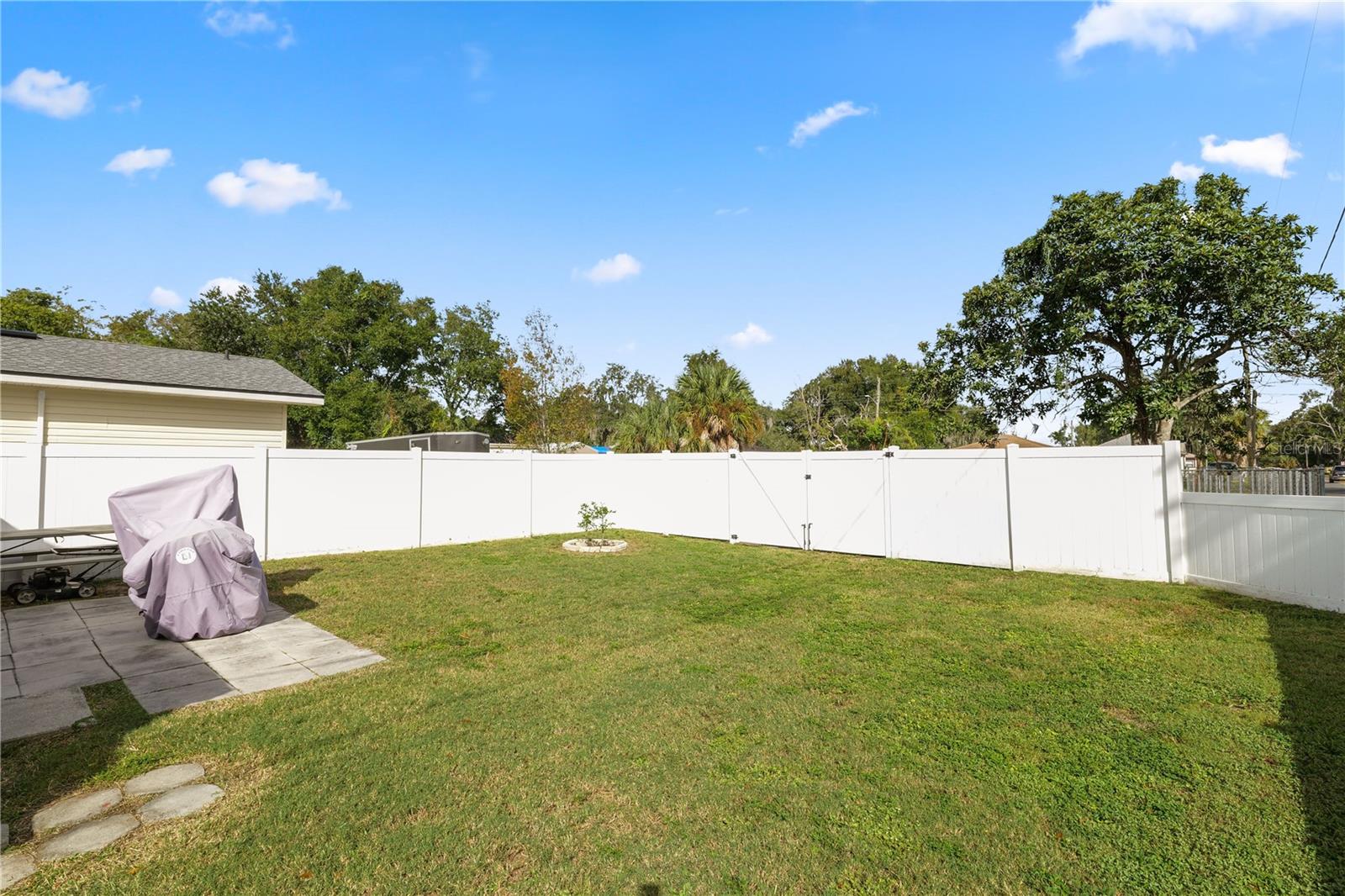 629 W 6TH STREET, Lakeland, FL 33805