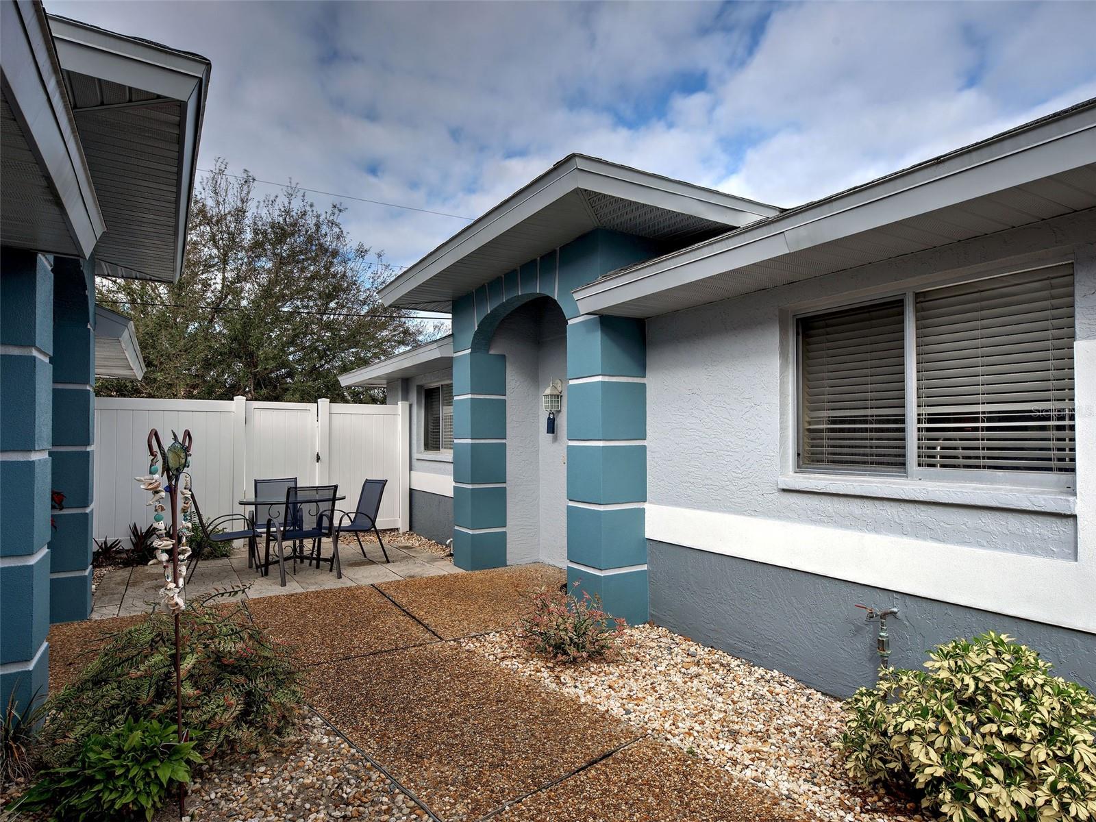 6527 HAMLET DRIVE, #26B, Englewood, FL 34224
