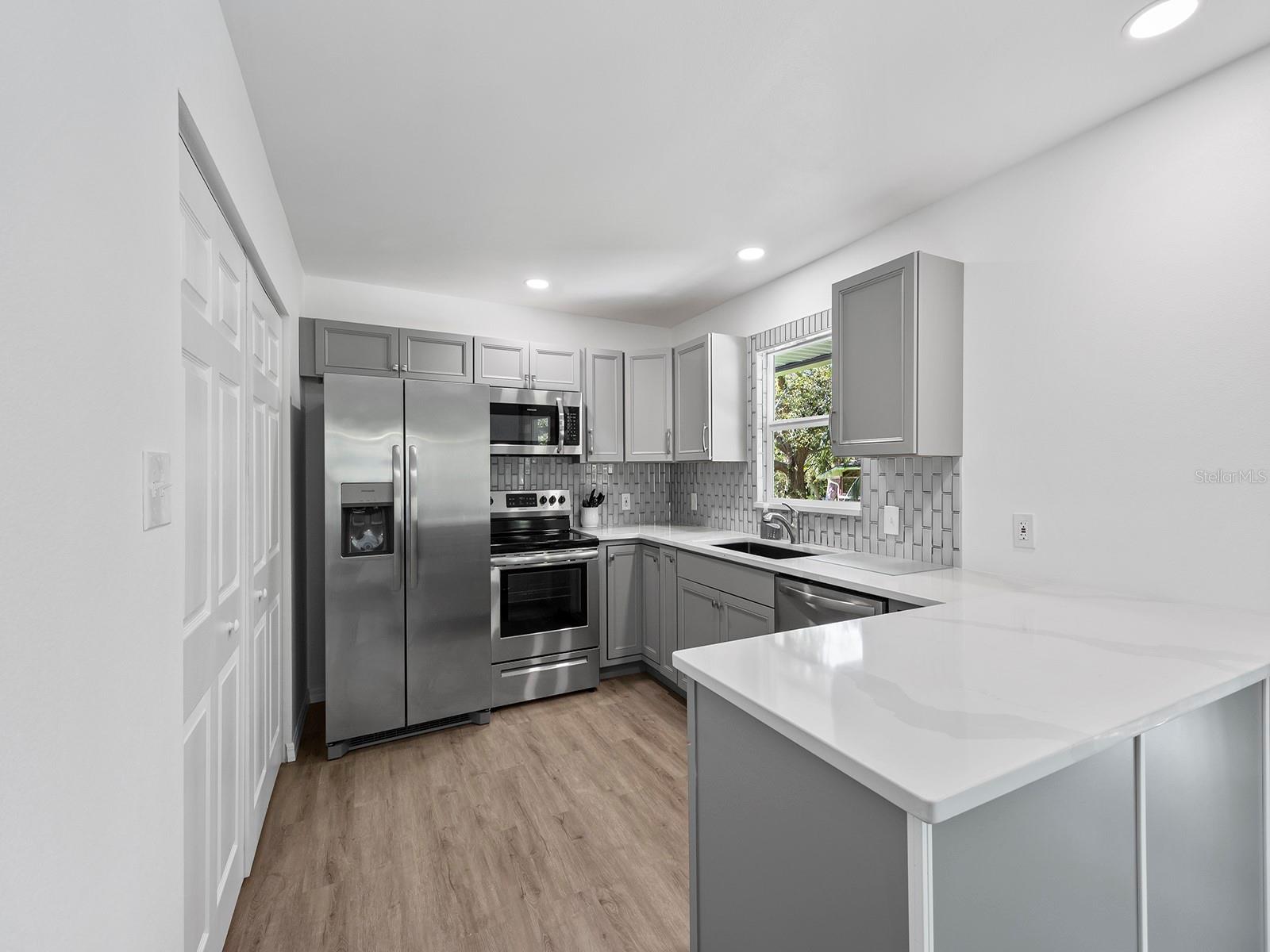 23019 SENECA AVENUE, Port Charlotte, FL 33980