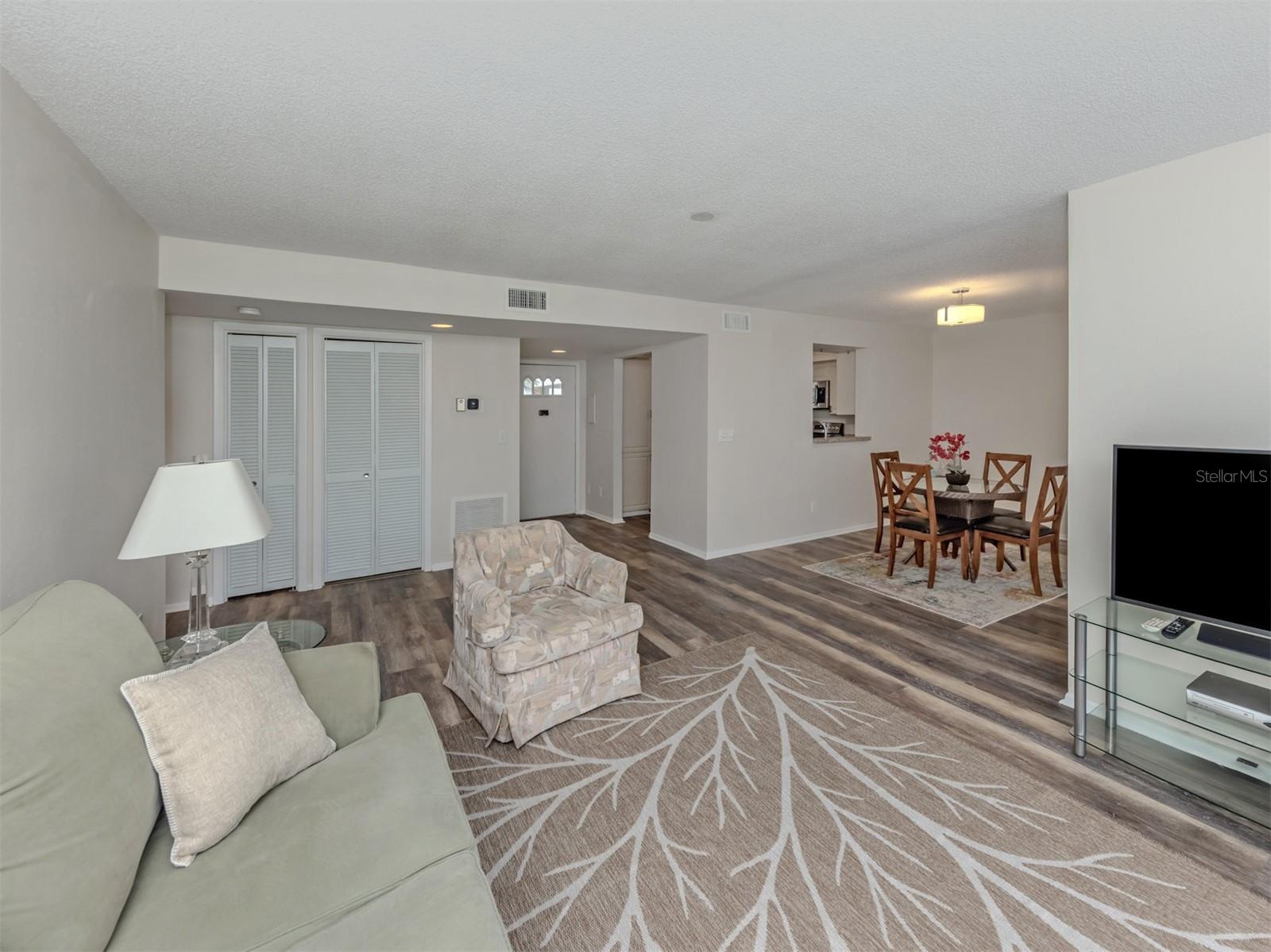 808 CAPRI ISLES BLVD, #111, Venice, FL 34292