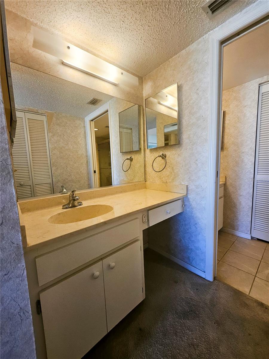 418 CERROMAR COURT, #257, Venice, FL 34293