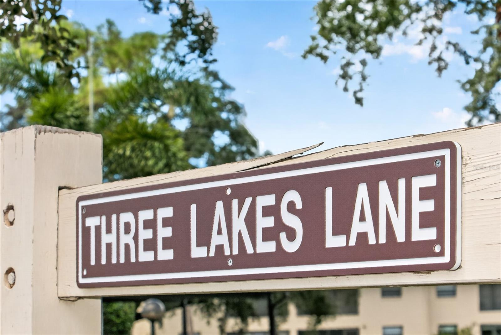 360 Mission Lakes Lane