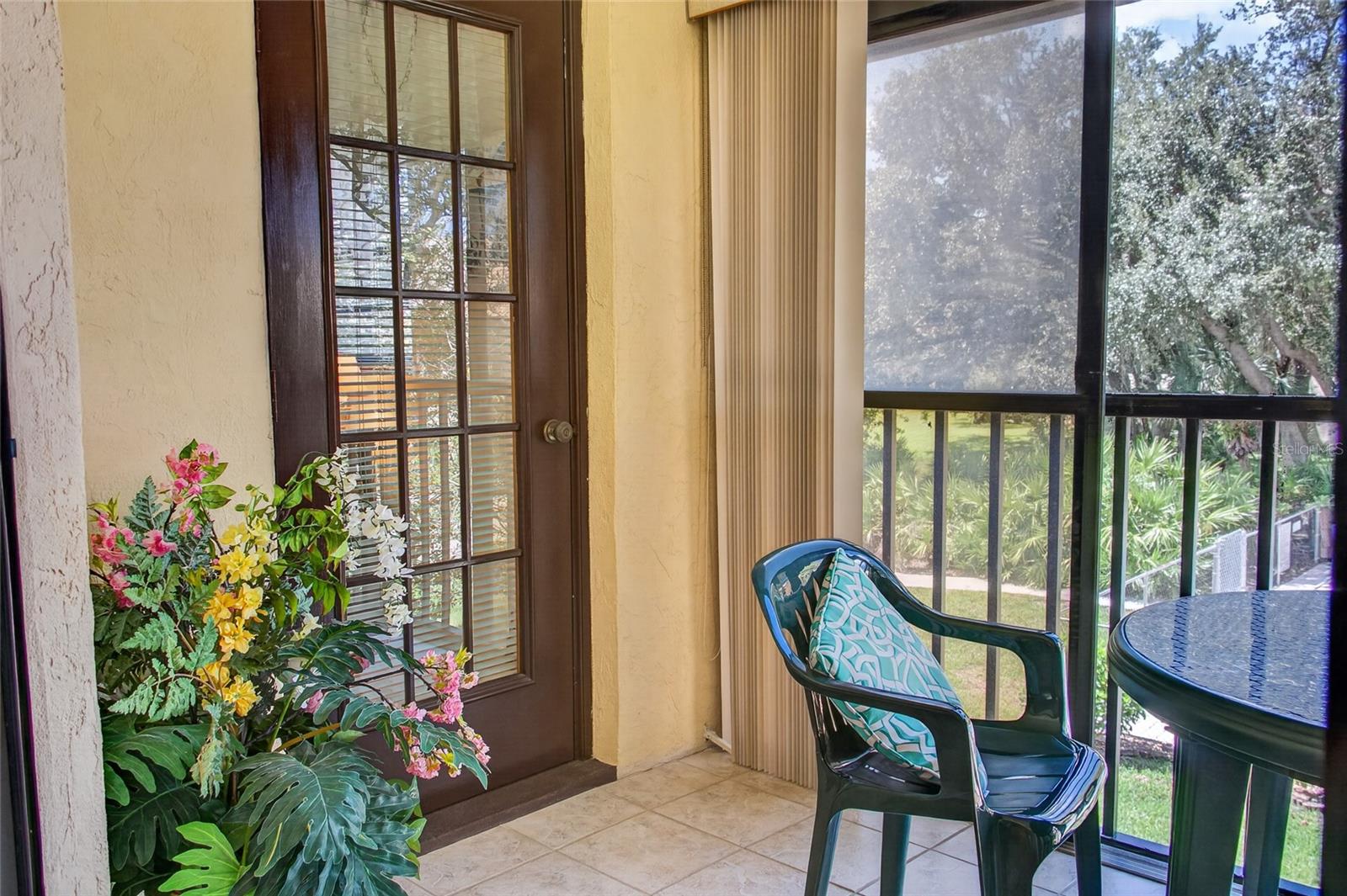 Private door to lanai off primary bedroom!